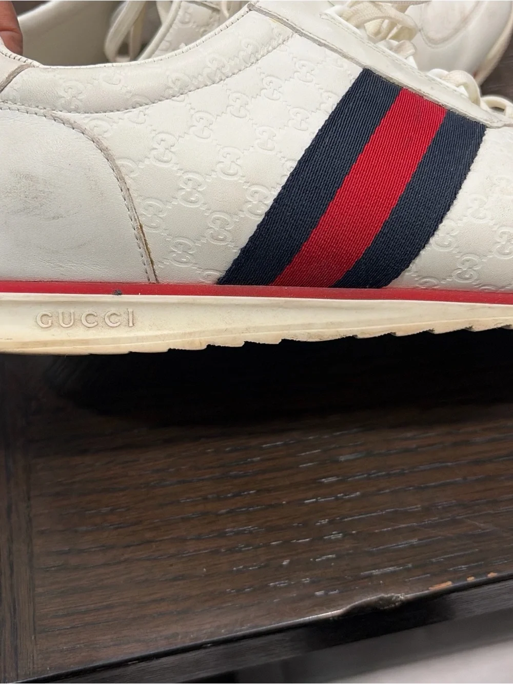 Gucci White Leather Low-Top Sneakers with Red & Blue Web